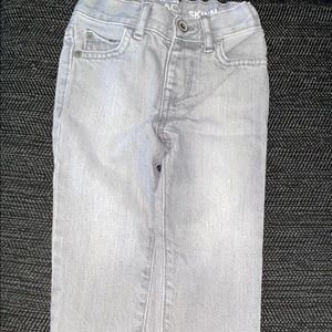 Toddler Gray washed skinny jeans